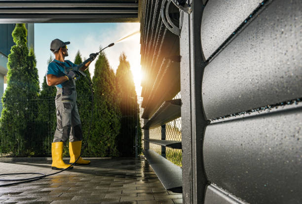 Best Roof Pressure Washing  in El Granada, CA